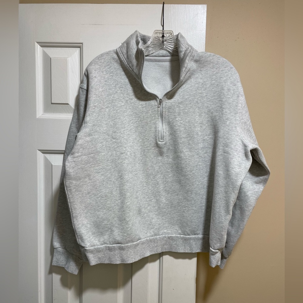 Lululemon 1/4 Zip Pullover Sweatshirt Women's Large Gray Athleisure Sportswear